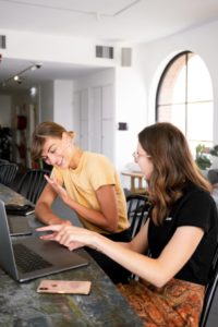 Travailler en bonne humeur